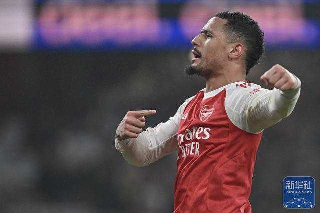 足球丨英联杯：阿森纳晋级决赛